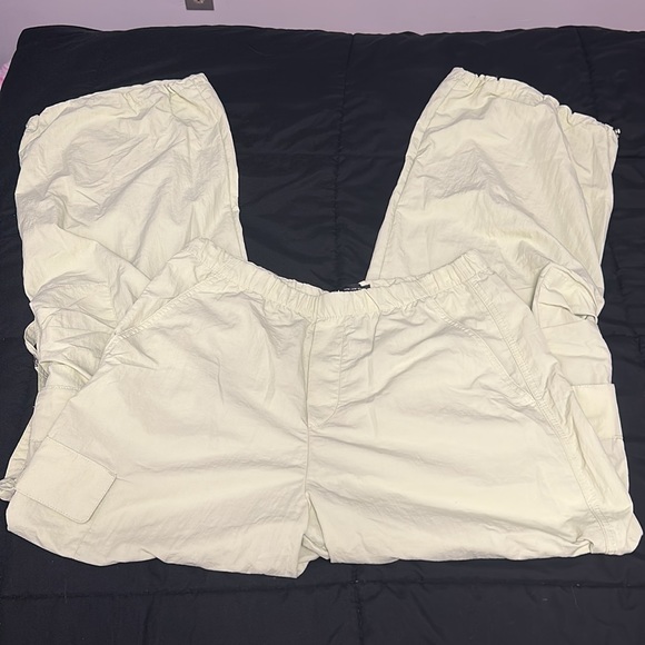 🌷Zara Medium Pale Green Cargo Pants - Picture 2 of 6